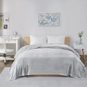 Microlight Plush Oversized Blanket in Grey From Intelligent Design