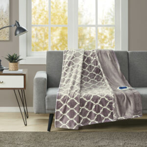 Heated Ogee Throw in Lavender From Beautyrest