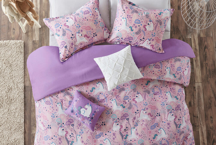 Lola Unicorn Cotton Duvet Cover Set in Pink From Urban Habitat Kids