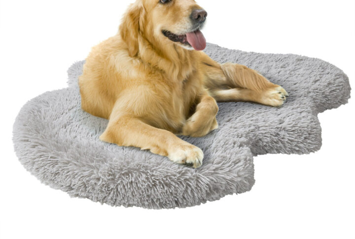 Nala Hide Mat LG in Grey From Friends Forever