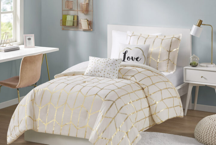 Raina Metallic Printed Duvet Cover Set in Ivory/Gold From Intelligent Design