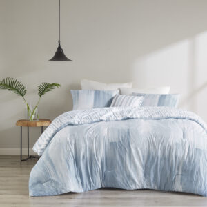 Brush Stroke 4 Piece Oversized Reversible Seersucker Comforter Set in Blue From N Natori