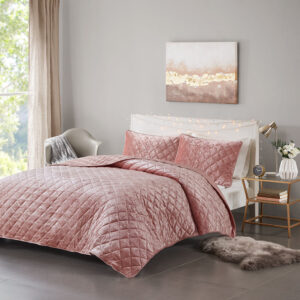 Felicia Velvet Quilt Set in Blush From Intelligent Design