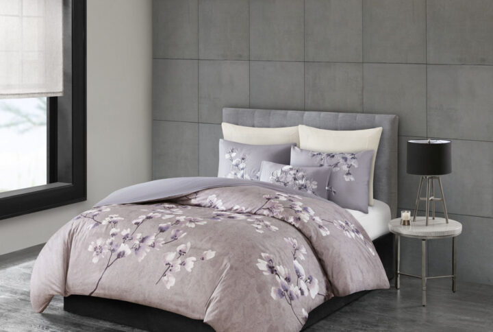 Sakura Blossom 3 Piece Cotton Sateen Printed Duvet Cover Set in Lilac From N Natori