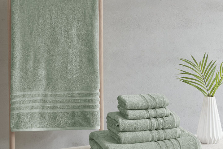 Nurture Sustainable Antimicrobial Bath Towel 6 Piece Set in Green From Clean Spaces