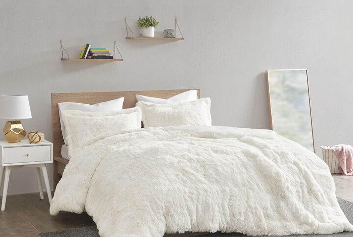 Malea Shaggy Fur Duvet Cover Set in Ivory From Intelligent Design