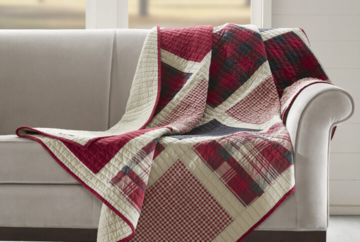 Huntington Quilted Throw in Red From Woolrich