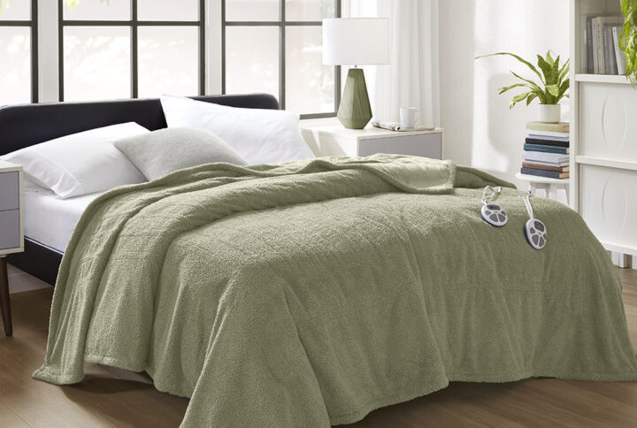 Dream Soft Heated Blanket in Sage From Serta