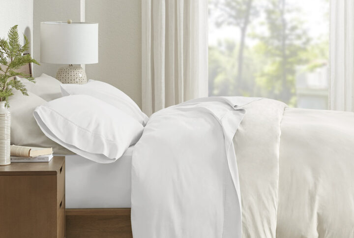 300TC BCI Cotton 300TC BCI Cotton Sheet Set in White From Clean Spaces