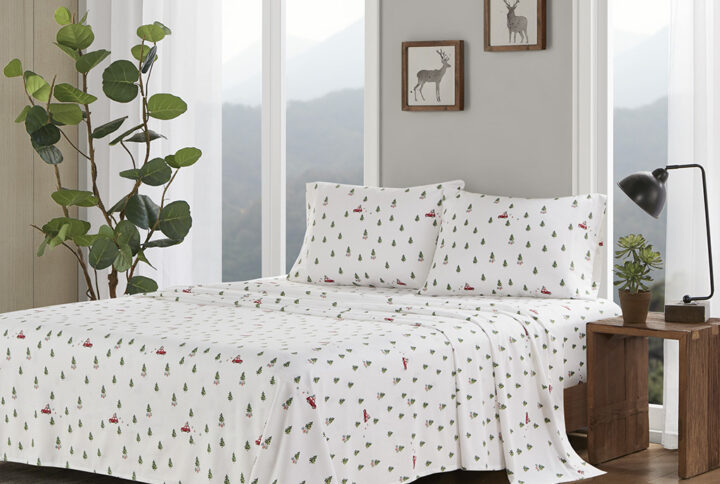 Cotton Flannel Sheet Set in Green Tree Trip From Woolrich