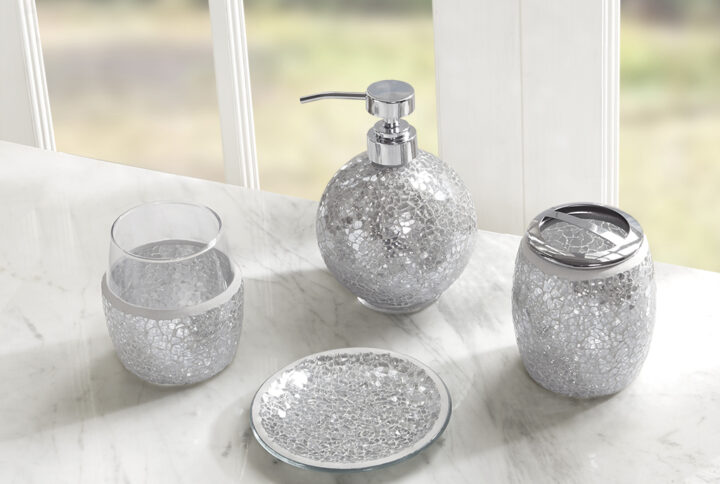 Mosaic 4 Piece Bath Accessory Set in Silver From Madison Park