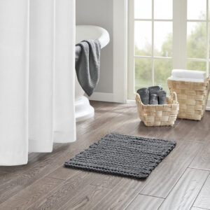 Lasso 100% Cotton Chenille Chain Stitch Rug in Charcoal From Madison Park