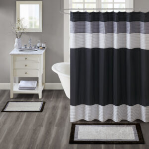 Amherst Cotton Tufted Bath Rug in Black From Madison Park