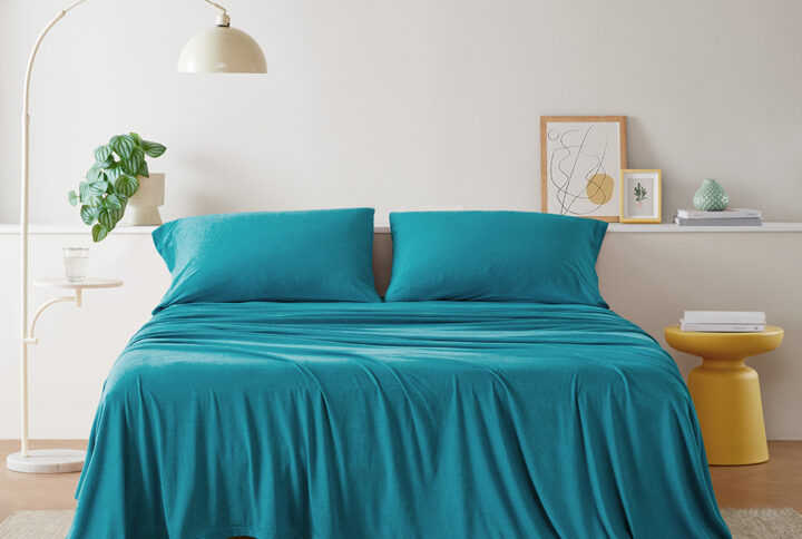 Cotton Blend Jersey Knit All Season Sheet Set in Teal From Intelligent Design